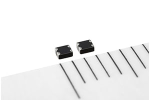 EMC对策产品: TDK推出用于汽车的新型小型共模滤波器